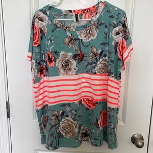 Boutique women’s top, Glitzy Girlz, XL